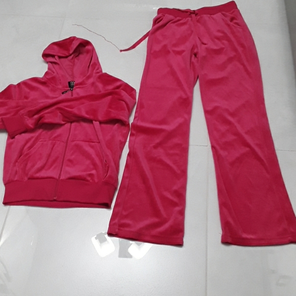 hot pink jogging suit